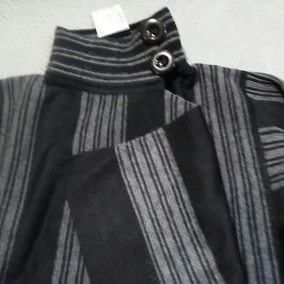 ***SOLD***Very classy imported alpaca jacket. - Picture 3 of 3